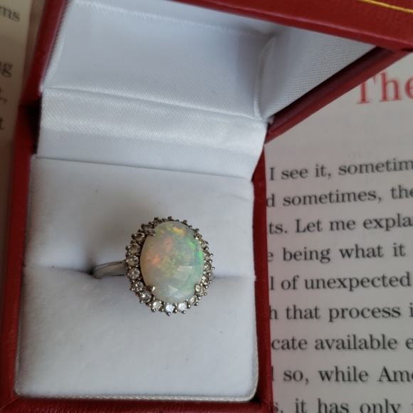 Platinum Opal and Diamond Ring - Picture 5 of 7